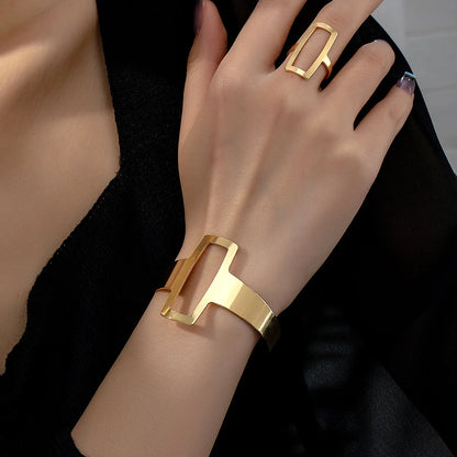 2-Piece Jewelry Set: Hollow Square Bracelet & Ring, Cold Style, Ins Fashion